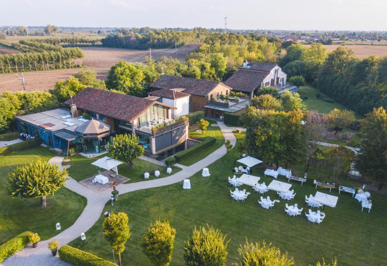 Il Tesoro Living Resort Rodigo ภายนอก รูปภาพ